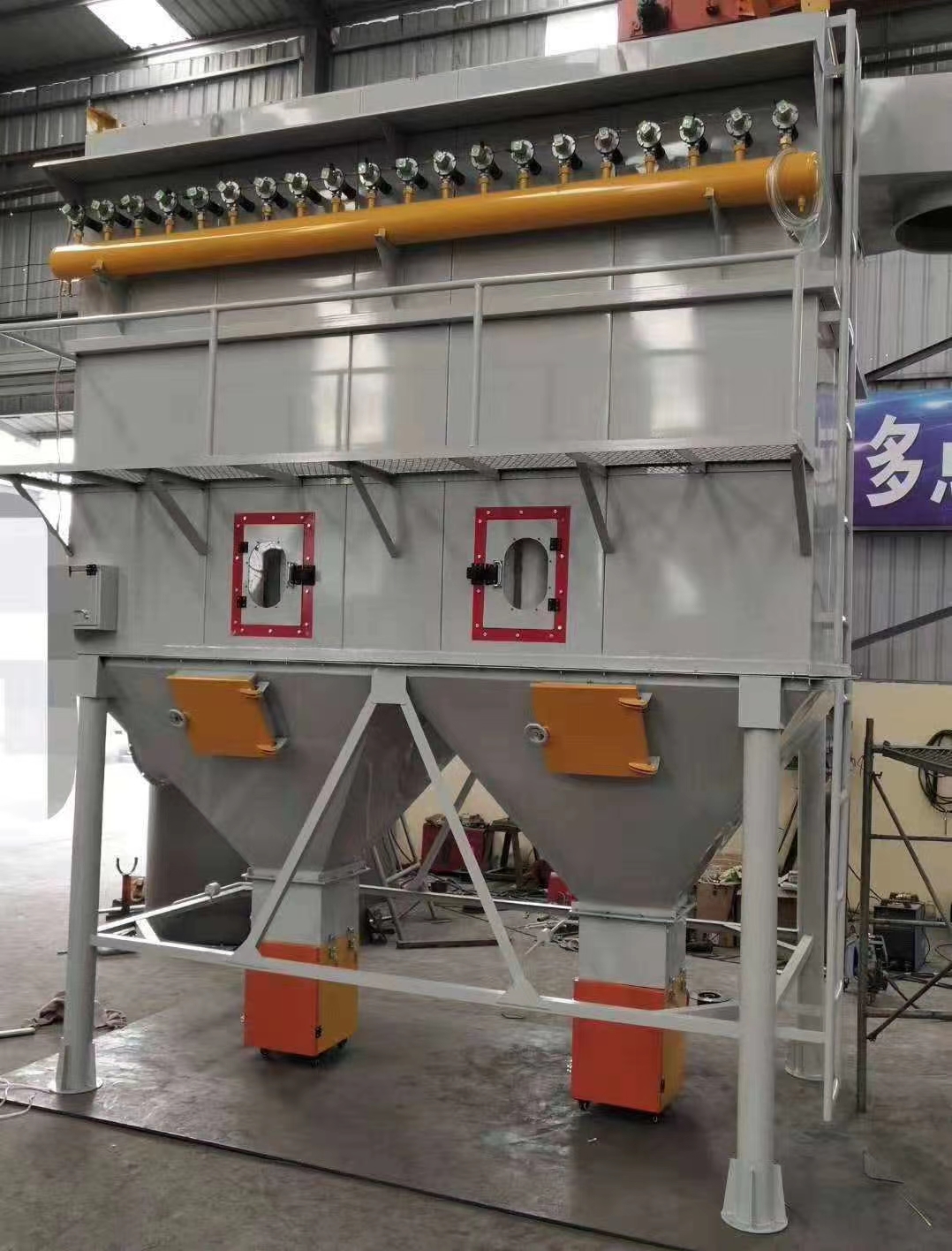 脉冲布袋除尘器设备外观 大风量工业粉尘治理主机